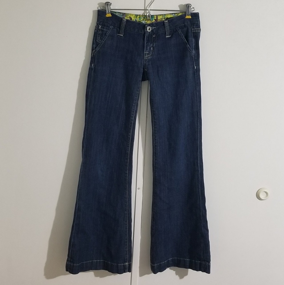 Miss Me Geneva Jeans